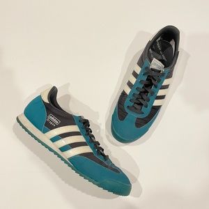 Adidas dragon sneaker